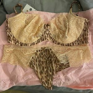 Brand New Victoria’s Secret Bra and Panty Set